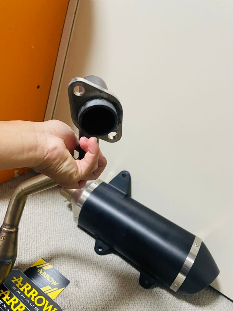 ARROW マフラー (SRGT125/200 APRILIA) - メルカリ