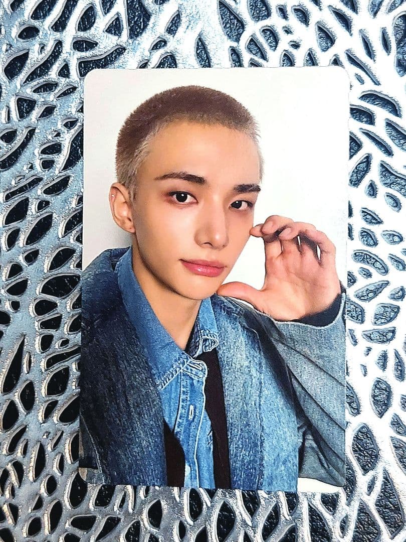 ヒョンジン】Stray Kids スキズ hollow 通常盤 トレカ - メルカリ