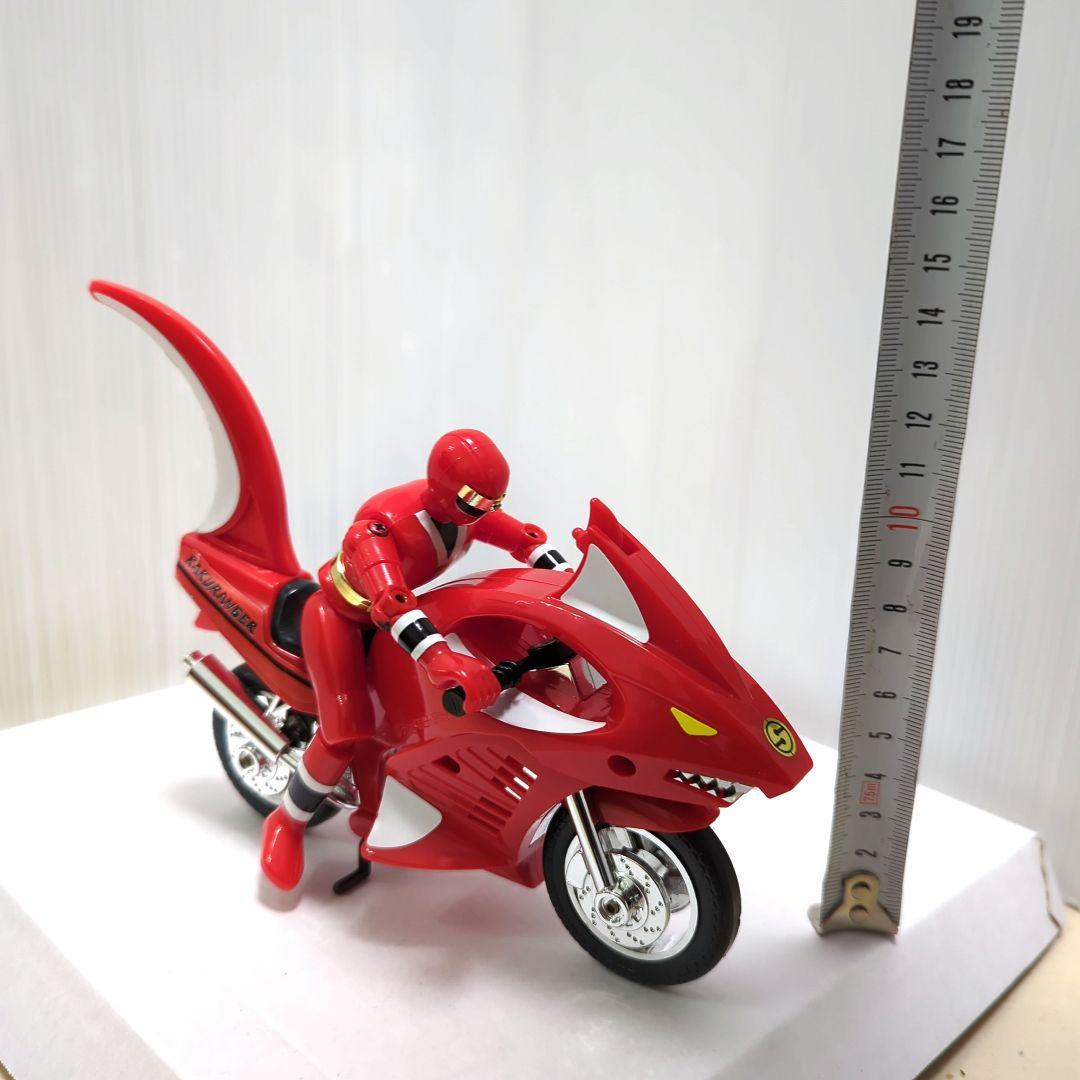 カクレンジャー プラデラ シャークブリッダー ニンジャレッド 付き