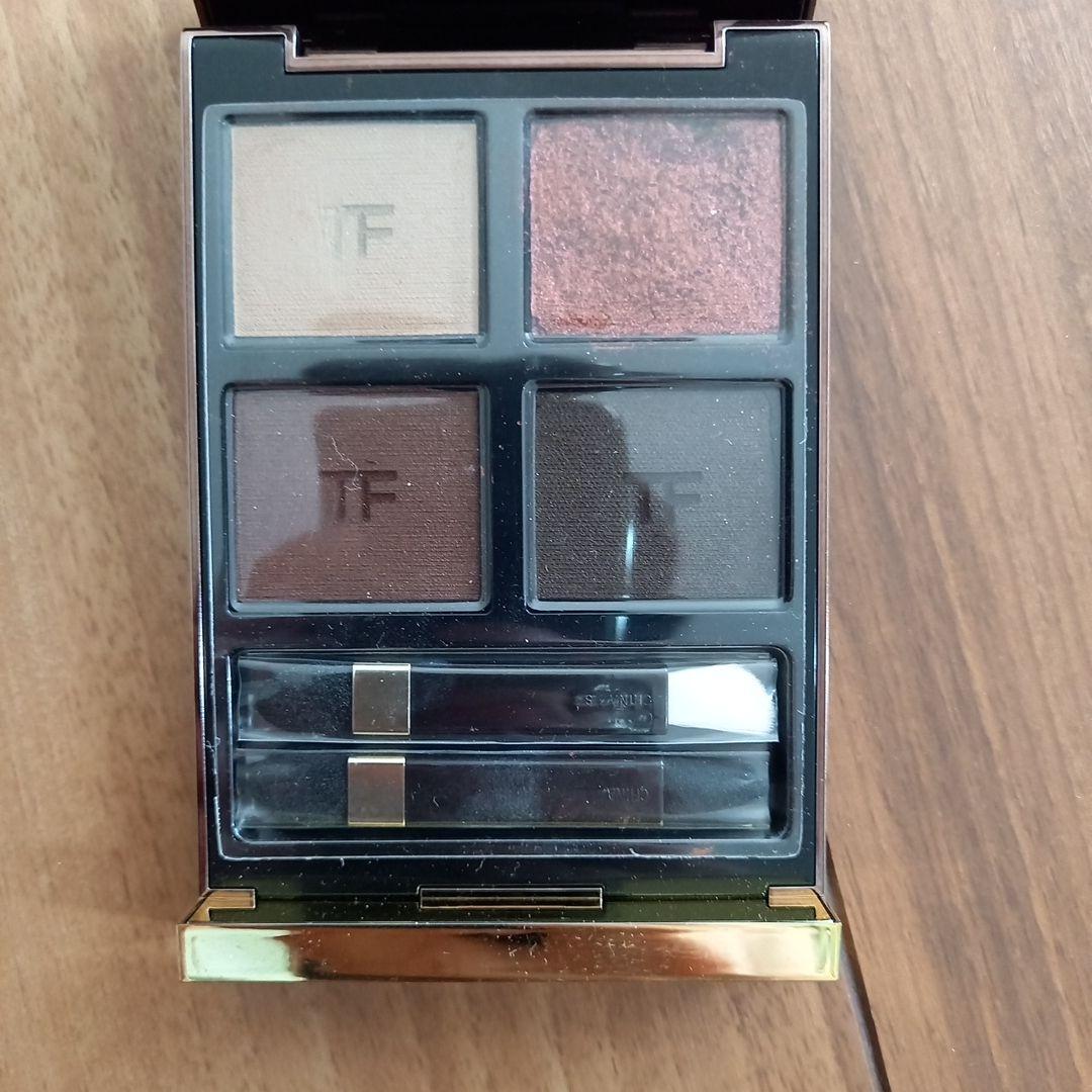 トム フォード アイ カラー クォード 46 エンバー ブロンズ - メルカリ