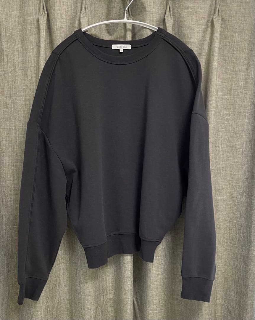 美品】完売 Studio Doe／Crew Neck Sweatshirt S - メルカリ