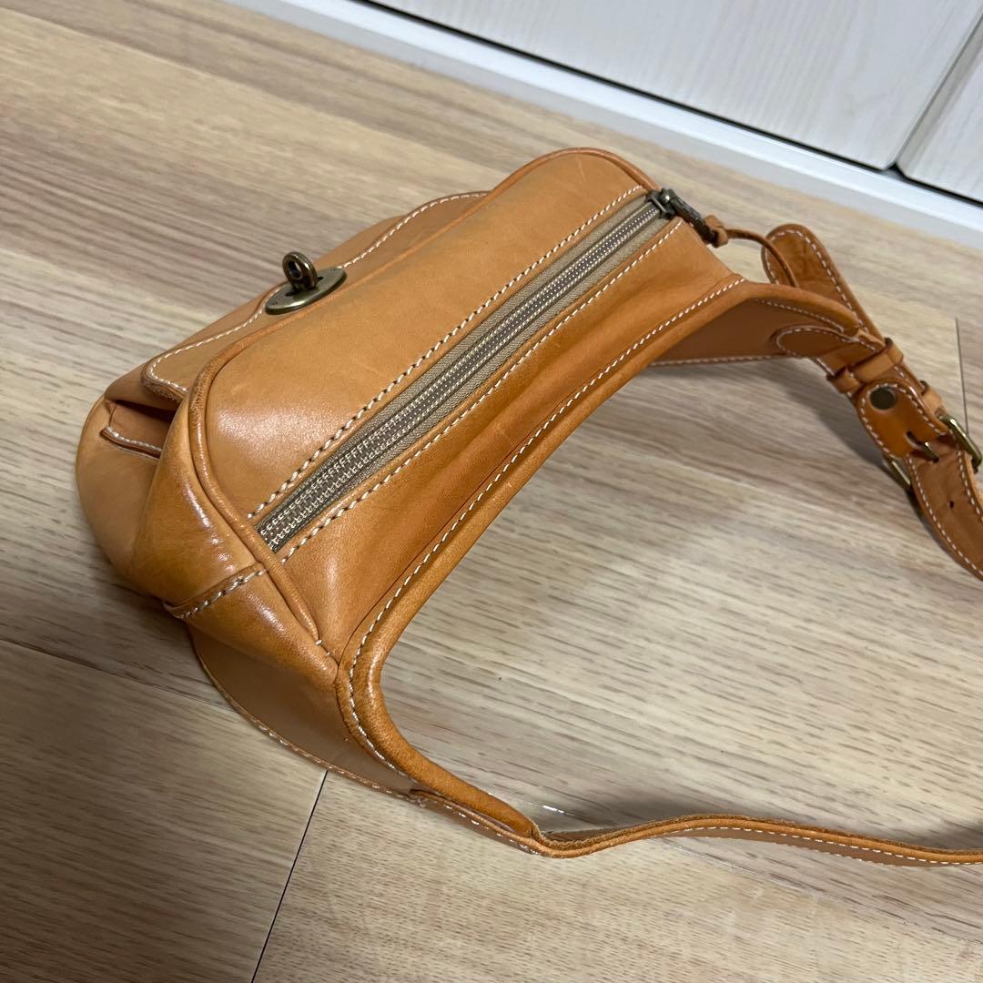 美品 BREE ブリー ヌメ革 ウエストポーチ ボディバッグ - メルカリ