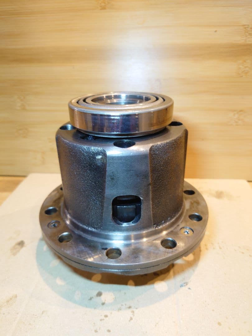 ジムニーJA11 純正LSD - メルカリ