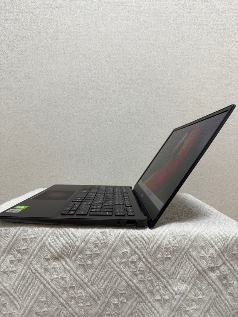 Dell Vostro 5391 -i7 /512GB フルHD光沢ディスプレイ