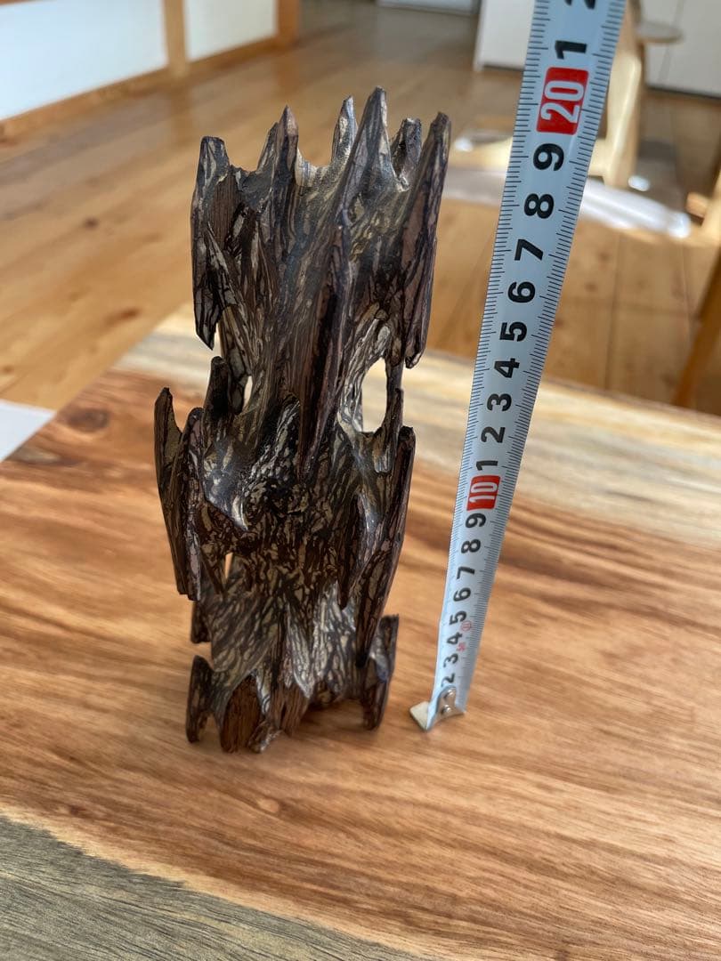 ベトナム産置物　223.5g 香木　材質不明