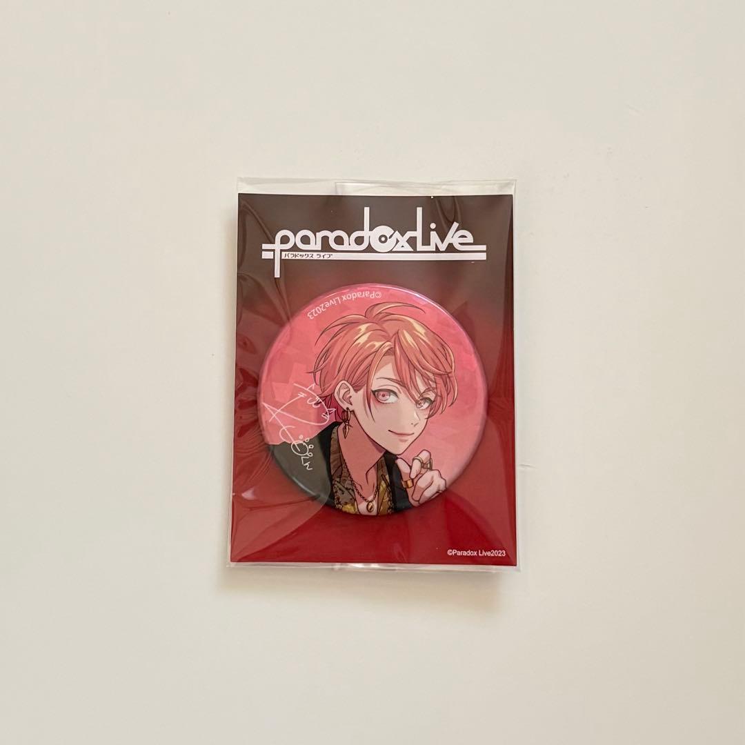 円山玲央 4周年 缶バッジ - メルカリ