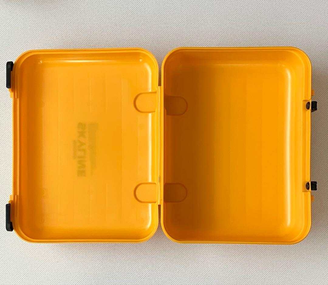 当時物】 日産 スカイライン ノベルティ プラ製 ケース 小物入れ