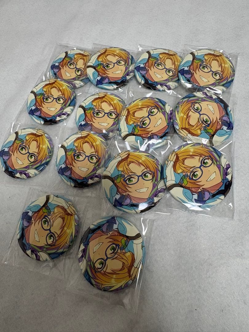 遊木真 缶バッジ - メルカリ