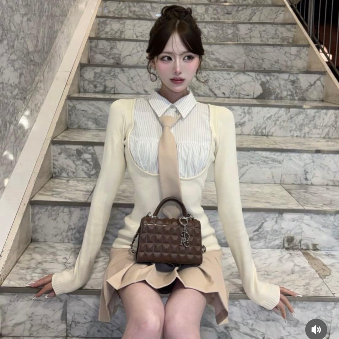 darich ダーリッチ DRチャームチョコレートハンドバッグ ブラウン