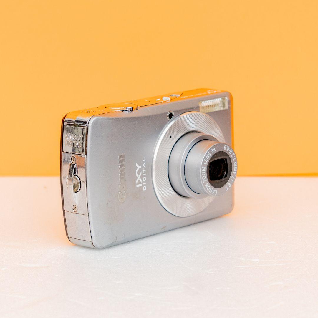 Canon IXY Digital 80Canon IXUS 80 IS Digital Compact – Retro