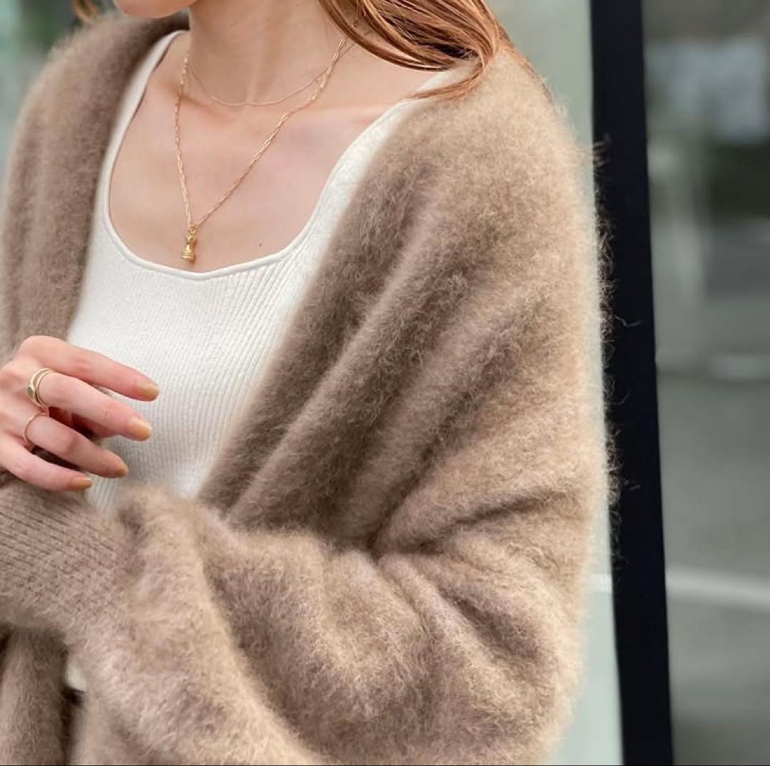 美品 Noble ラクーンファーニットパフカーディガン - メルカリ