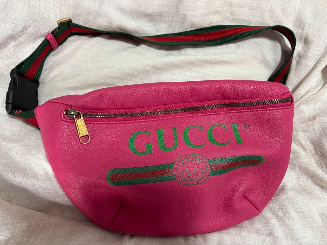 め*み様 GUCCI ボディバッグ ピンク グッチ グッチ ジャッキー〕パイソン ミディアムバッグ ・ピンク