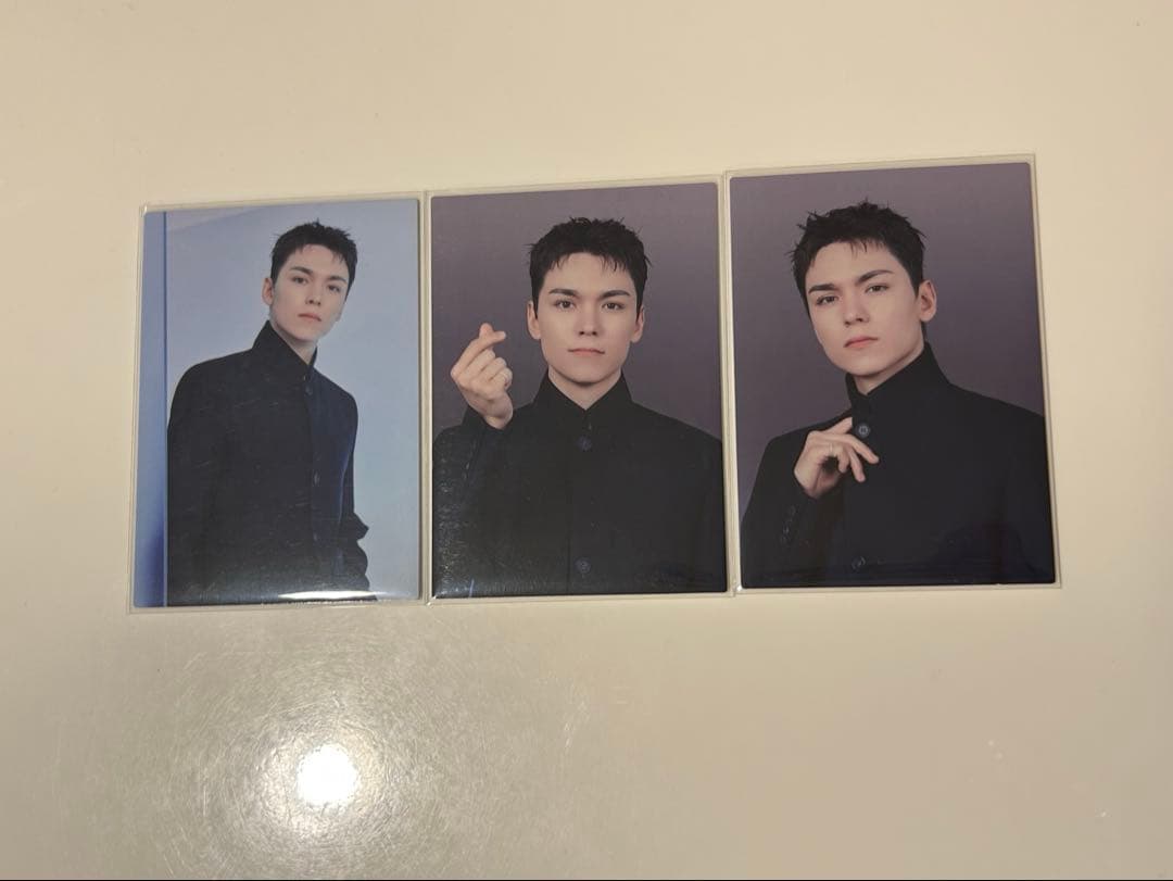 VERNON トレカ 3枚セット - メルカリ