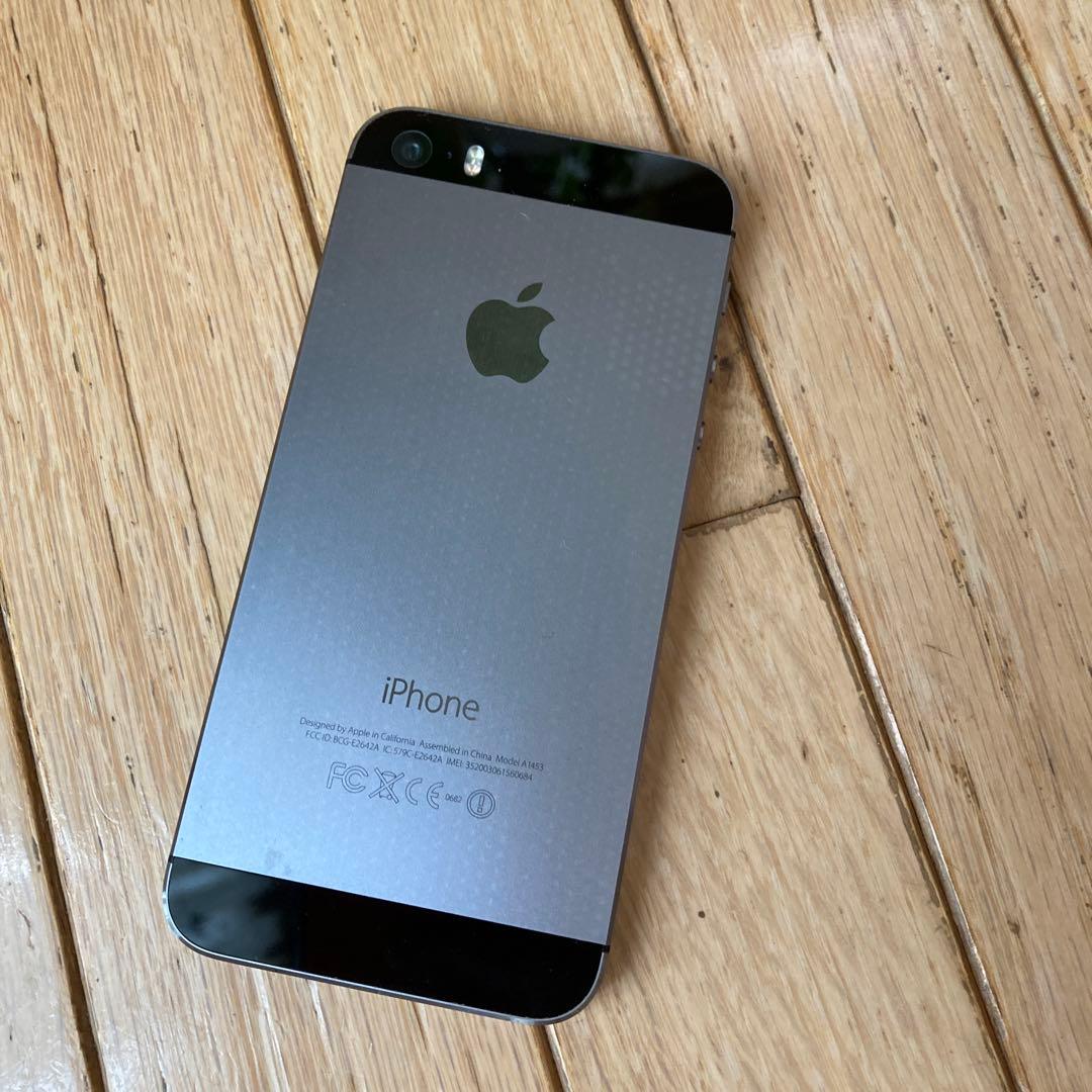 iPhone 5s 16GB スペースグレイ docomo - メルカリ