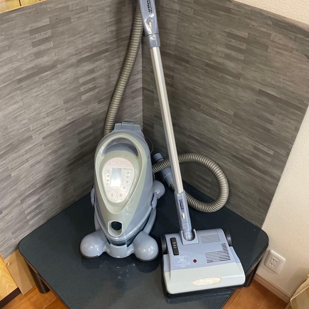 Posture キャニスター掃除機 アクセサリー付き 概要 紙パック式キャニスター掃除機 MC-JP860K | 掃除機・クリーナー