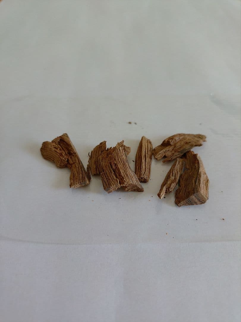 古渡命銘木　眞那賀　1.61g 1点物 沈香　香木　お香 [ウ眞那賀]