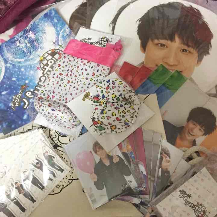 ジャニーズWEST パリピポ コンサートグッズ ジャニーズWEST 1stTour パリピポ グッズ一覧 | shigeryuse-loveのブログ