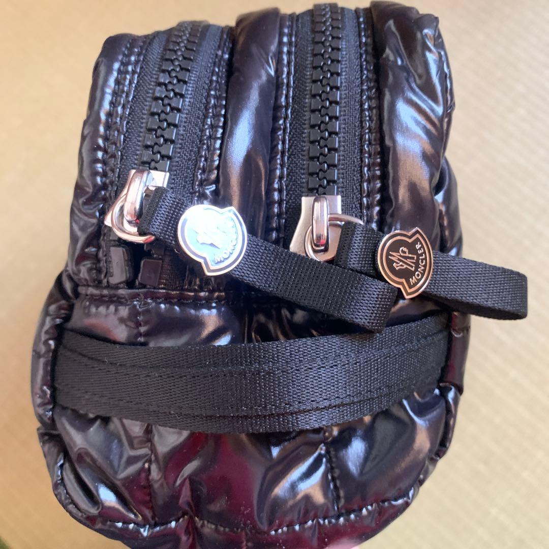 モンクレール×リモワ ダブルジッパー ポーチ 新品未使用 - メルカリ