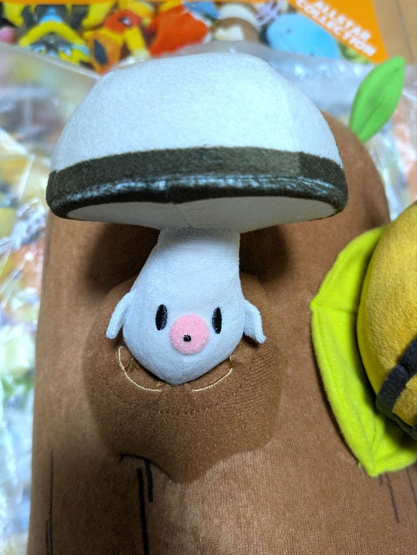 ポケモン デデンネおねむりクッション ぎゅーっときのみ - メルカリ