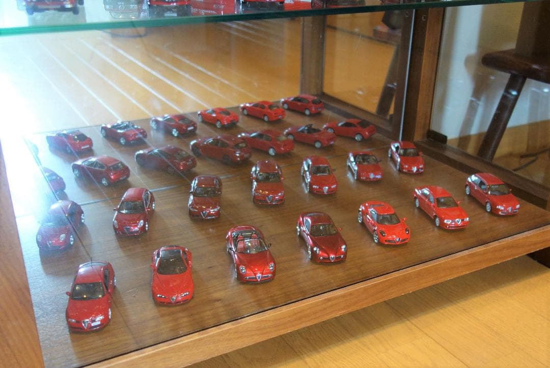 ⭐︎レア⭐︎バラ売り不可 アルファロメオ赤限定コレクション73台