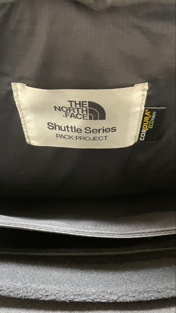 THE NORTH FACE シャトルデイパック スリム 黒 15.5L