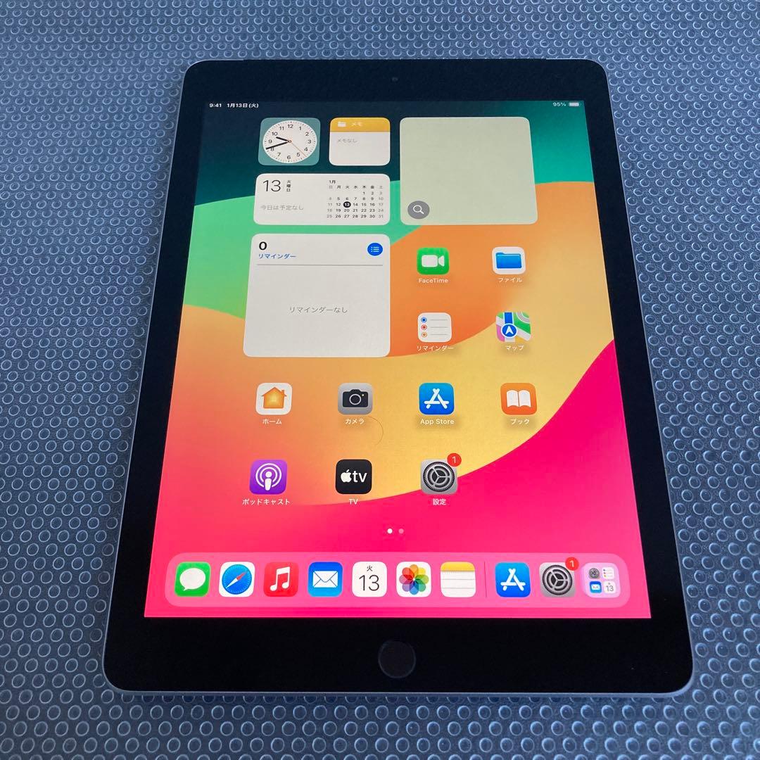 3953【早い者勝ち】iPad6 第6世代 32GB SIMフリー☆ iPad 第6世代 Wi-Fiモデル 32GB iPad 第6世代 バッテリー90% 凹みあり