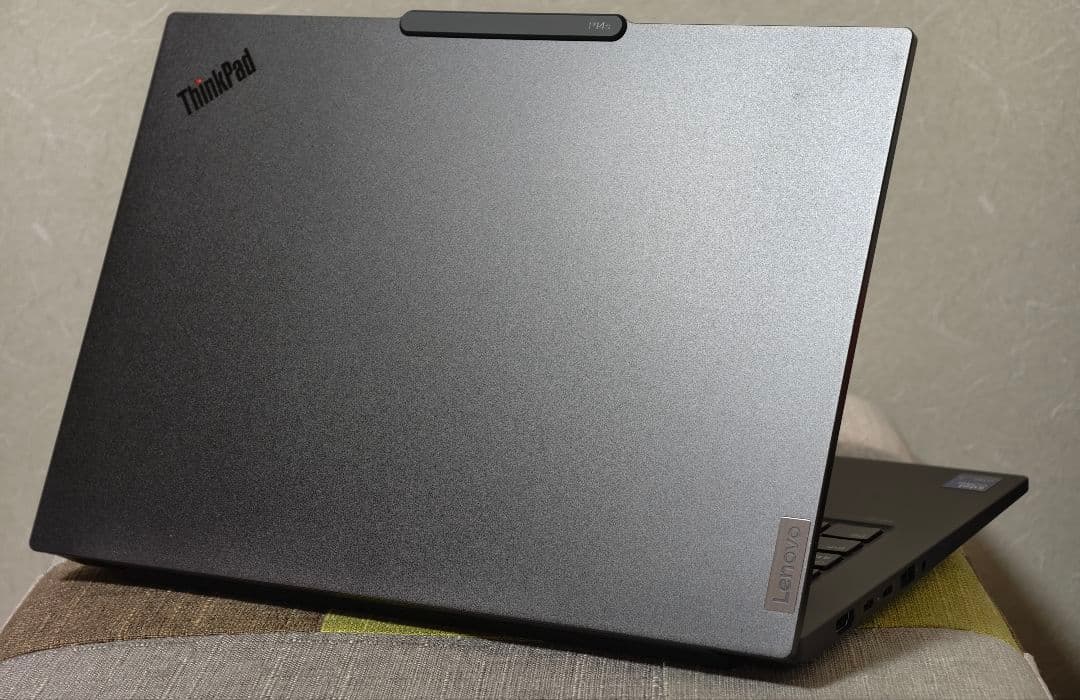 Windowsノート本体 ThinkPad P14s Gen6 96GB RTX PRO 1000 ThinkPad P14s Gen 6 (Intel) | Powerful AI-Ready Mobile Workstation