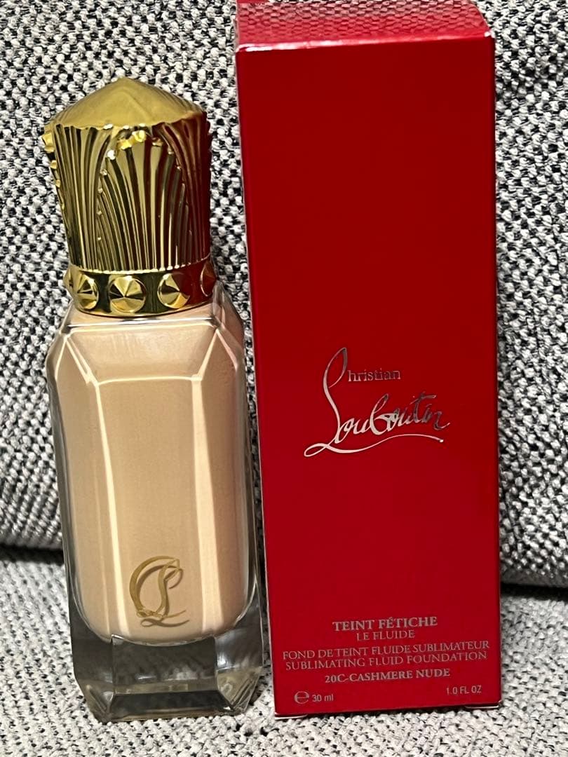 ルブタン ファンデーション タンフェティッシュ ルフルイド 20C - メルカリ