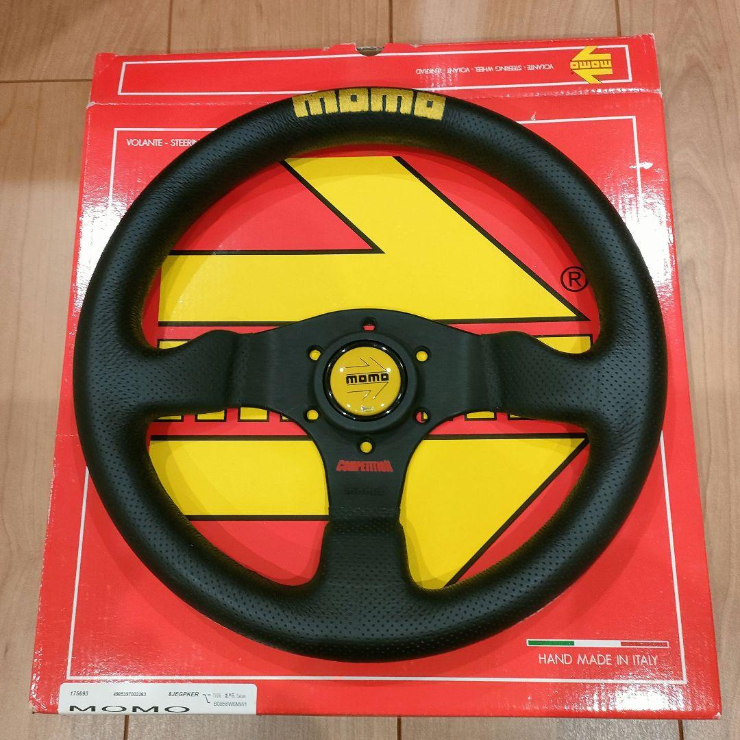 【値下げ】MOMO ステアリング COMPETITION Φ32cm MOMO ステアリング COMPETITION（コンペティション） 32φ C-70 / 35φ C