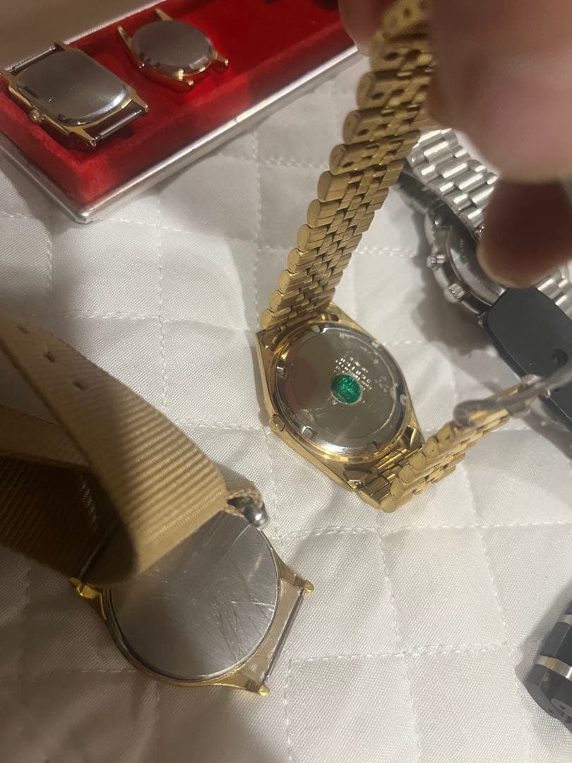 Omega 2個citizen &seiko 箱とストラップ付属。腕時計 - メルカリ