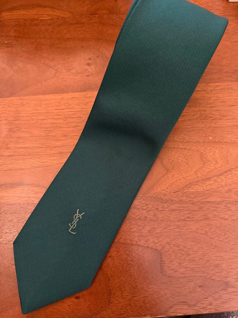 Yves Saint Laurent ネクタイ 単色 ダークグリーン - メルカリ