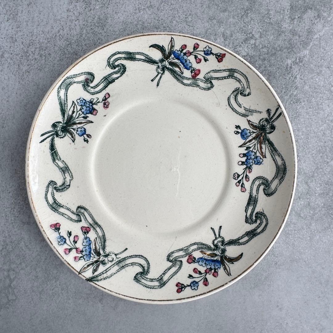 フランスアンティーク クレイユモントロー リボンと勿忘草 ティー