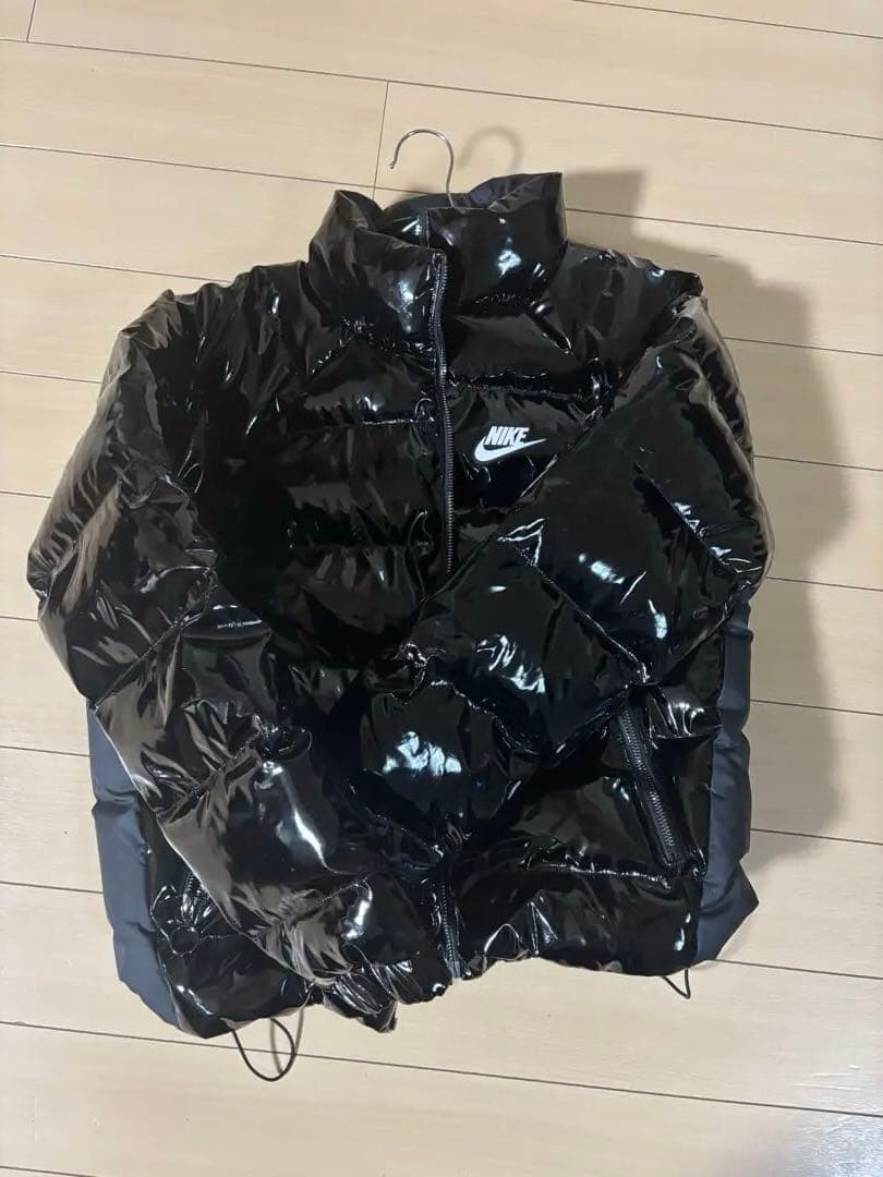 希少NIKE エナメルダウンジャケット Sサ イズ 光沢pxrge 着用 未使用