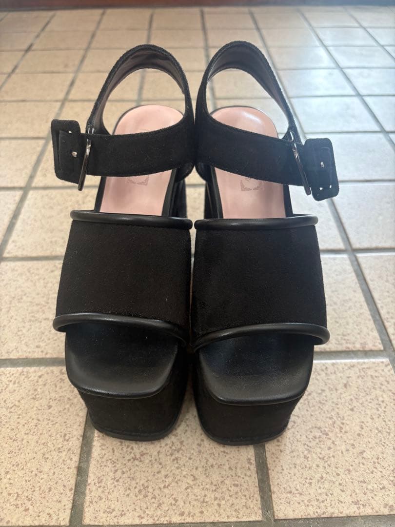 ミシェルマカロン 厚底スエードサンダルXSサイズ - メルカリ