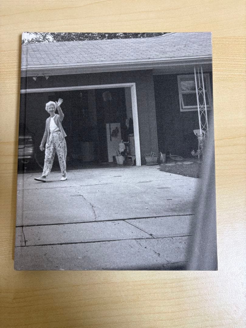 アート・デザイン・音楽 Leaving and Waving Deanna Dikeman アート・デザイン・音楽 Leaving and Waving Deanna Dikeman LEAVING