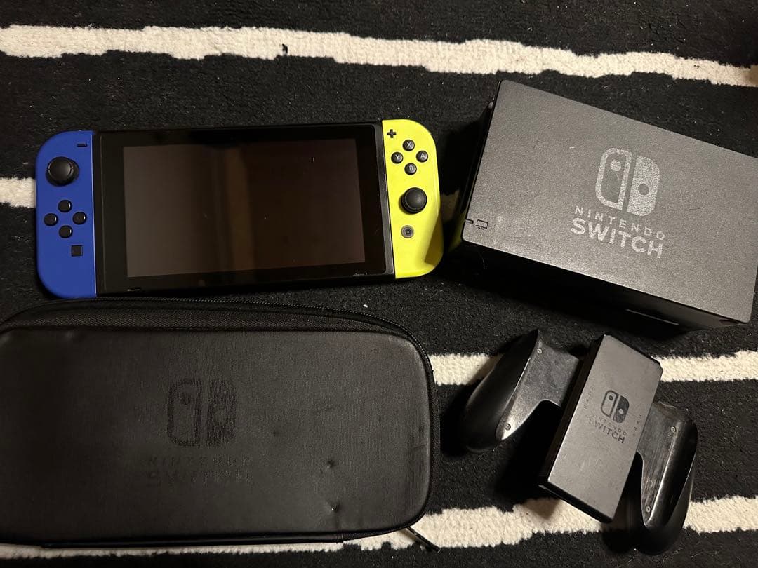 Nintendo Switch 青と黄のJoy-Con 本体 Joy-Con(L) ブルー/(R) ネオンイエロー | My Nintendo Store（マイ