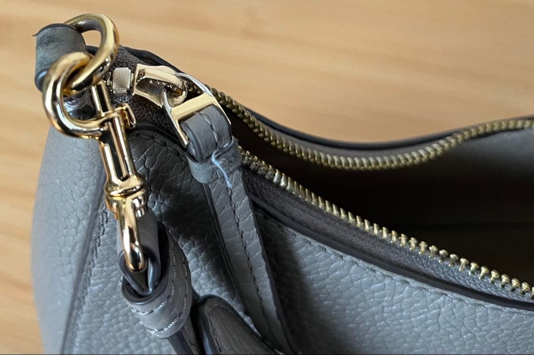 TORY BURCH グレー レザー ショルダーバッグ - メルカリ