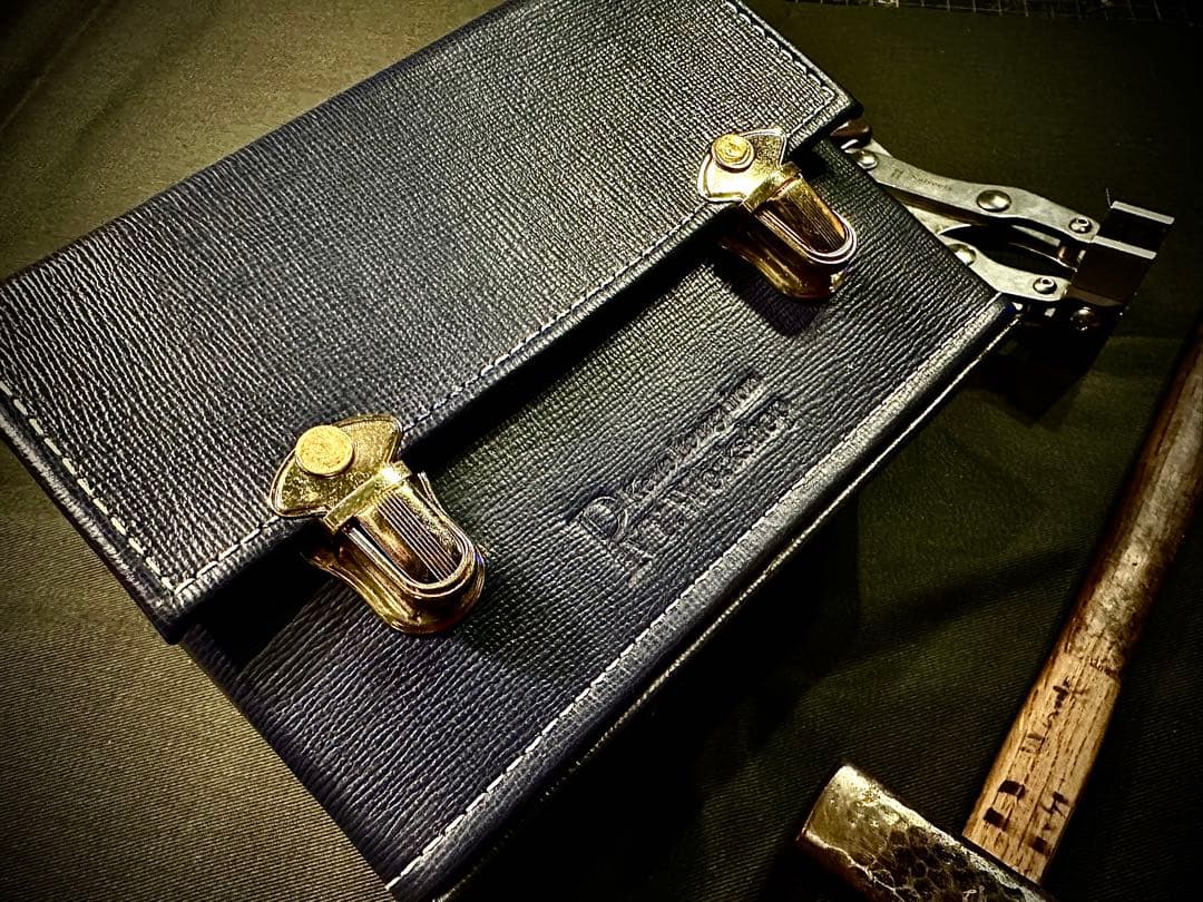 在庫入替SALE！Pvt.Workshop 本革 デッキケース