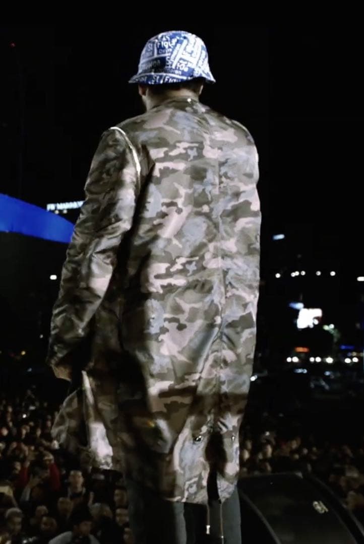 GIVENCHY カモフラージュJKT/50ジバンシィフードジャケットミリタリー