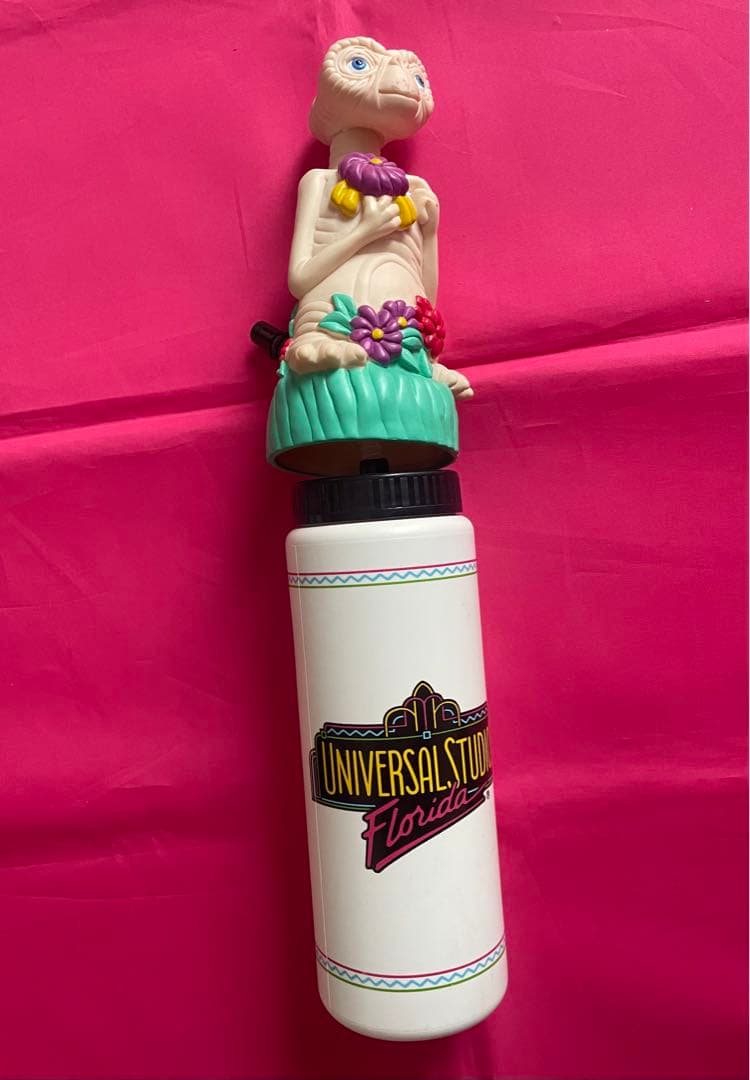 E.T. ソフビフィギュア付きドリンクカップ　ユニバーサルスタジオ　フロリダ トムとジェリー Yummy Foodコレクション2｜商品情報｜タカラトミーアーツ