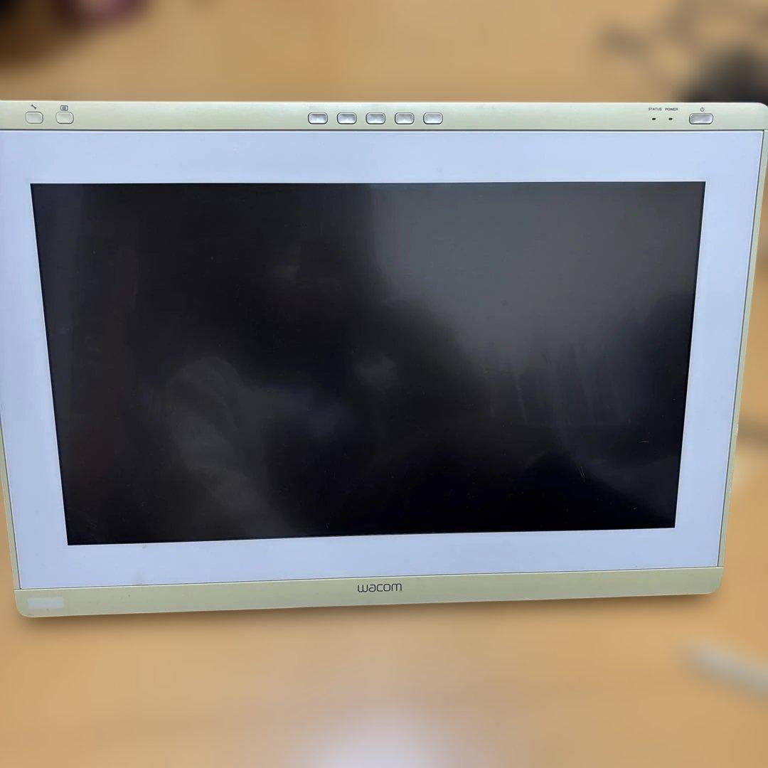 Wacom 液晶ペンタブレット本体 Wacom Cintiq 16/液晶ペンタブレット（15.6型） | WACOM | DTK1660K0D