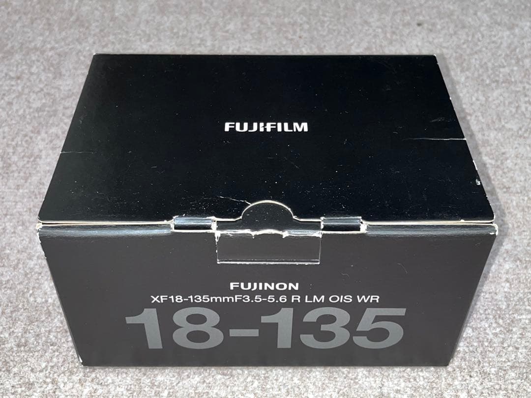 FUJIFILM XF18-135mm F3.5-5.6 WR ズームレンズ