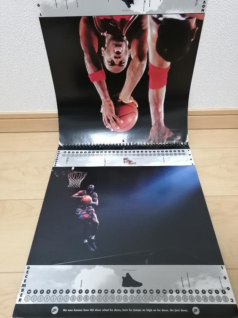 美品】マイケルジョーダン10yearsカレンダー