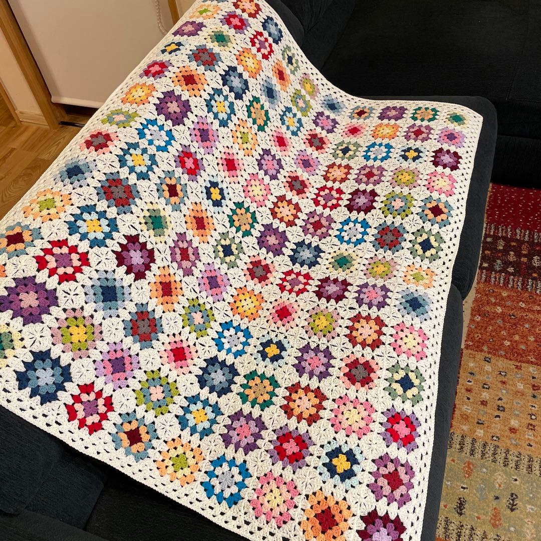 ハンドメイド　グラニースクエア　モチーフ　ブランケット　マルチカバー　コットン aa2bb792450acf3ebcb565872acdb1
