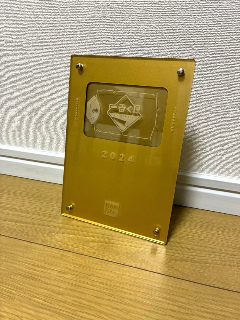 一番くじ 記念盾 (ゴールドver.) A賞 金の盾 - メルカリ