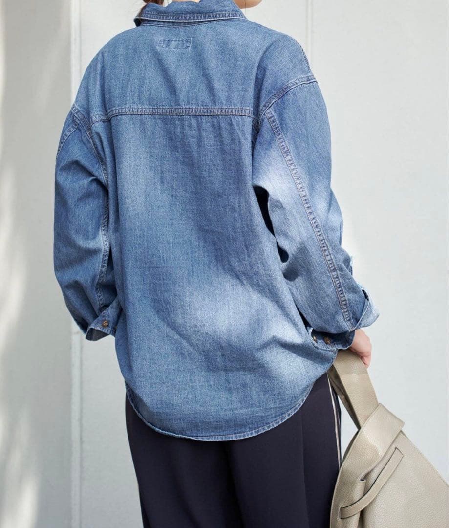 新品未使用Spick and Span ライトオンスデニムシャツ サックスブルー