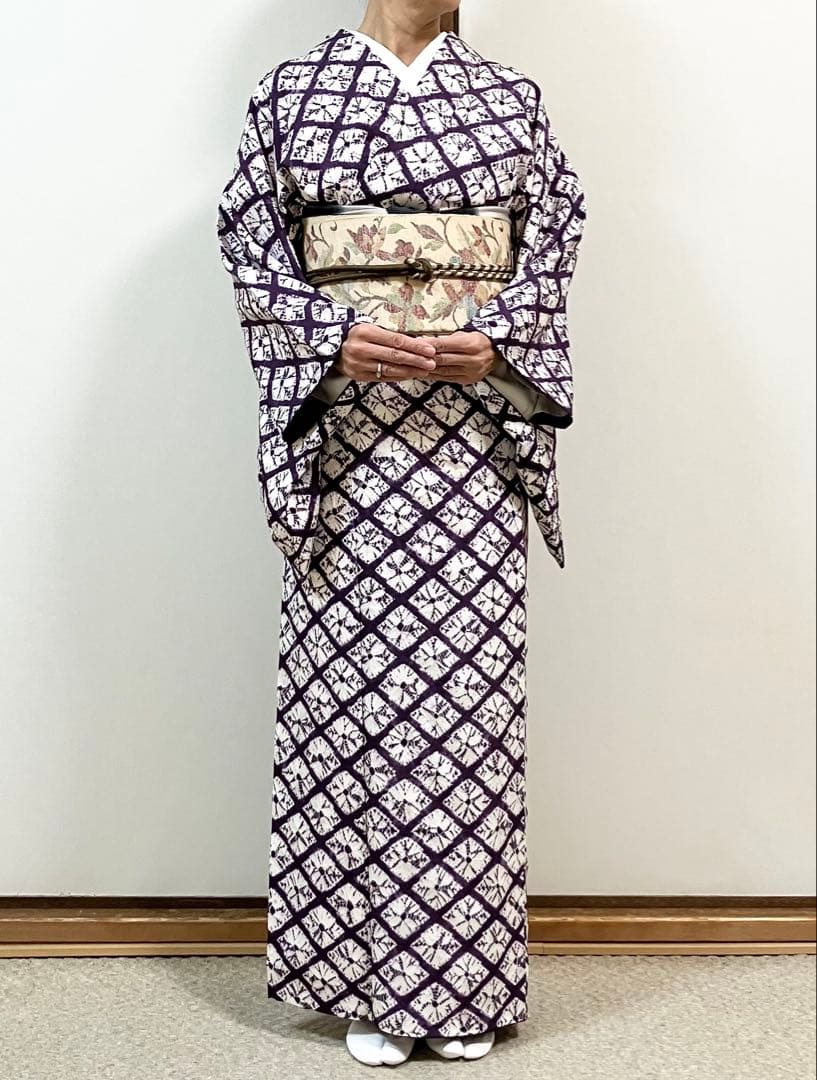 専用 裄丈68 身丈162紫根染 袷着物 証紙付き パールトーン加工 裄丈68 身丈162紫根染 袷着物 証紙付き パールトーン加工 - メルカリ