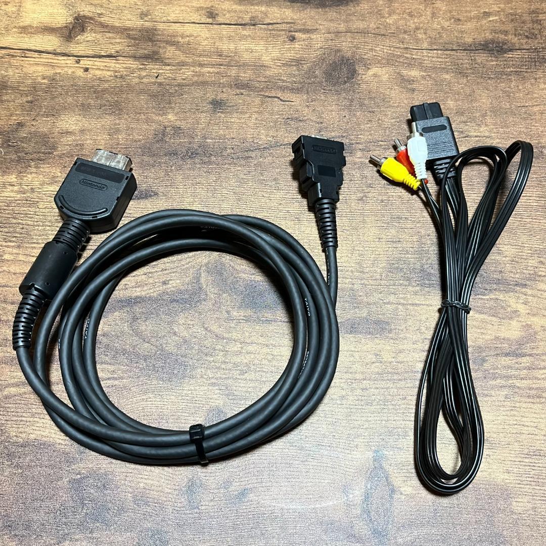 GAMECUBE ゲームキューブ D端子ビデオケーブル AVケーブル 動作品