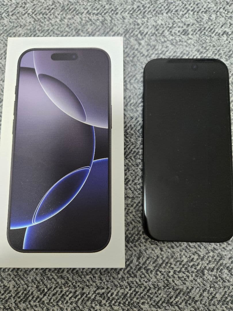 Apple iPhone 16 Pro 256GB スペースブラック Amazon.com: Apple iPhone 16, US Version, 256GB, Black - Unlocked