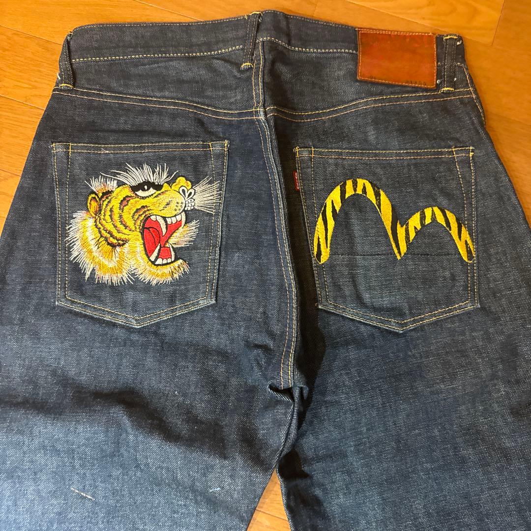 EVISU エヴィス デニム 赤耳 虎 虎柄 タイガー 刺繍 - メルカリ